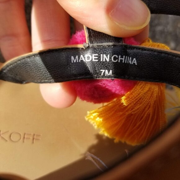 Rebecca Minkoff Estelle Studded Pom Pom Sandals 7 - Picture 12 of 13